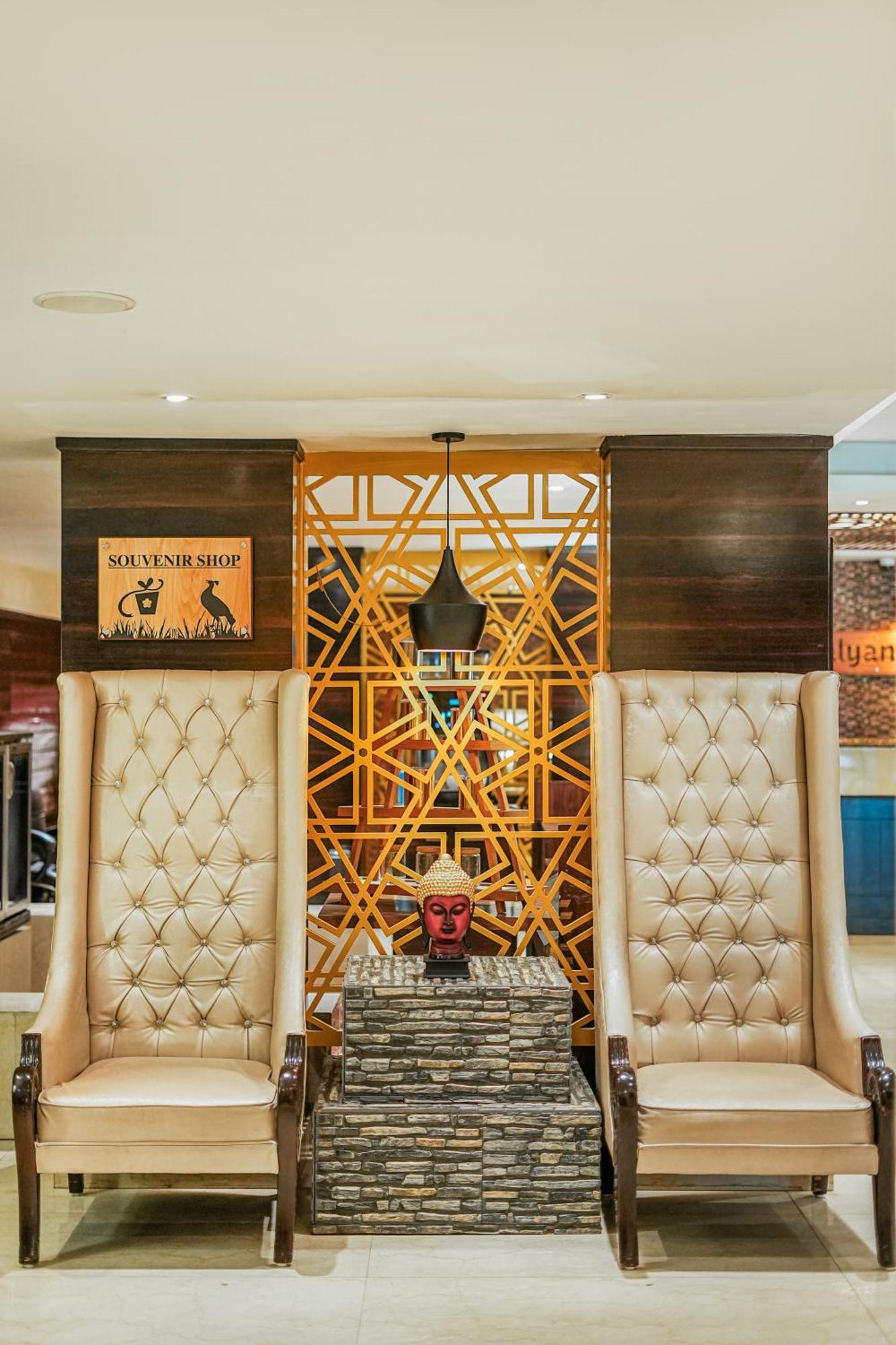 Hotel Himalayan Monal By Blueko Hotels Manāli Exterior foto
